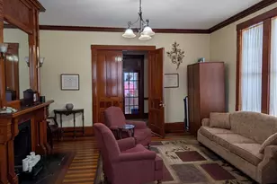 23 Fruit St, Worcester, MA 01609 - Photo 2