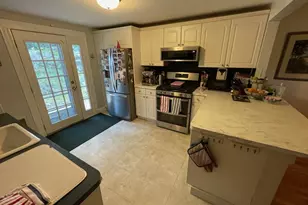20 Oak Rd, Medford, MA 02155 - Photo 8