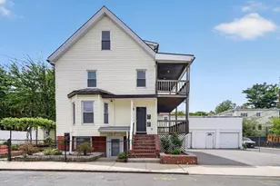 29 Hanson St, Somerville, MA 02143 - Photo 1
