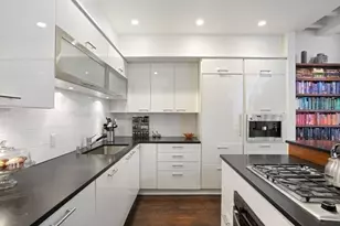 132 Commonwealth, Boston, MA 02116 - Photo 12