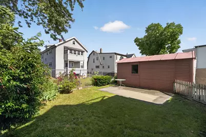 95 Marshall St, Winthrop, MA 02152 - Photo 12
