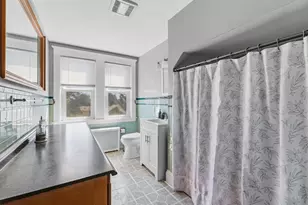2422 Acushnet Ave, New Bedford, MA 02745 - Photo 26