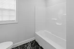 489 Spring, Fall River, MA 02721 - Photo 14