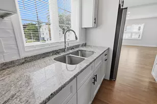 489 Spring, Fall River, MA 02721 - Photo 6