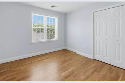 489 Spring, Fall River, MA 02721 - Photo 10