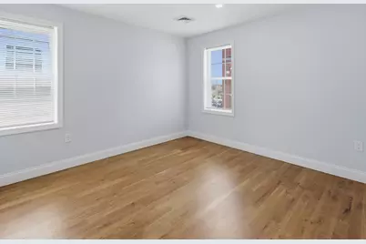 489 Spring, Fall River, MA 02721 - Photo 28