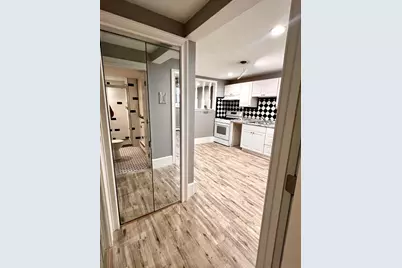 282 K Street #B, Boston, MA 02127 - Photo 10