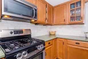 62 Bowdoin Ave, Waltham, MA 02451 - Photo 4