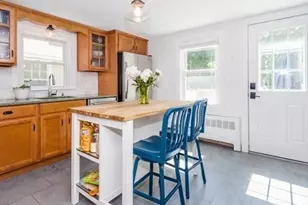 62 Bowdoin Ave, Waltham, MA 02451 - Photo 6
