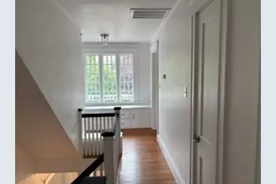 19 Stoneleigh Rd, Watertown, MA 02472 - Photo 18