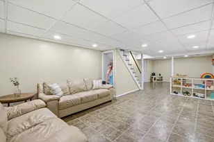 27 Eastwood Dr, Wilbraham, MA 01095 - Photo 30