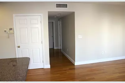 1522 Vfw Parkway #201, Boston, MA 02132 - Photo 4