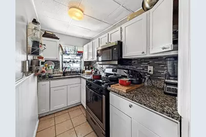 199 Franklin St, Fall River, MA 02720 - Photo 16