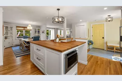 21 Mill Pond Rd, Harwich, MA 02645 - Photo 16