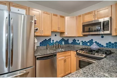 4040 Washington St #1, Boston, MA 02131 - Photo 2