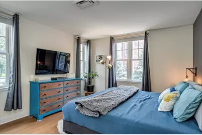 4040 Washington St #1, Boston, MA 02131 - Photo 10