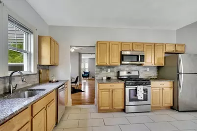 79 Flint #2, Somerville, MA 02155 - Photo 2