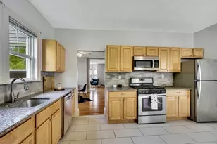 79 Flint, Somerville, MA 02155 - Photo 2