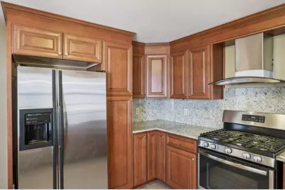 35 Mitchell Grant Way #35, Bedford, MA 01730 - Photo 4