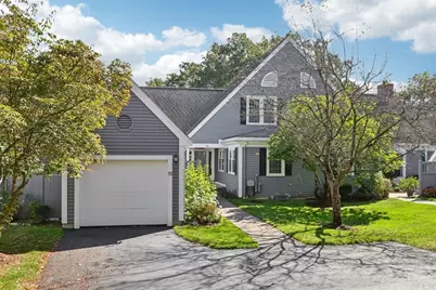 35 Mitchell Grant Way #35, Bedford, MA 01730 - Photo 2