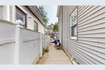 34 Sargent Ave #1B, Somerville, MA 02145 - Photo 14