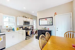 34 Sargent Ave, Somerville, MA 02145 - Photo 4