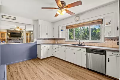 31 Harlan St, Ludlow, MA 01056 - Photo 16