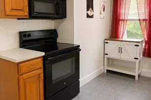 293 Woburn, Reading, MA 01867 - Photo 18
