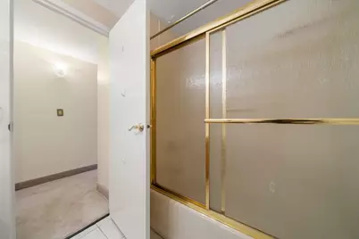 221 Oak #17-12, Brockton, MA 02301 - Photo 12