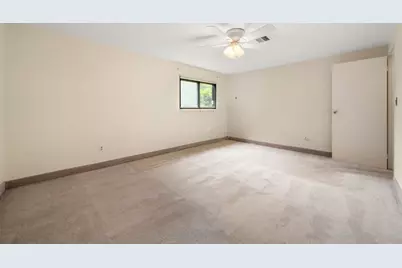 221 Oak #17-12, Brockton, MA 02301 - Photo 8