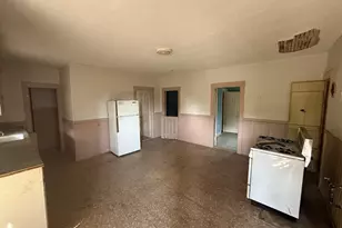 127 Cliff St, Southbridge, MA 01550 - Photo 18