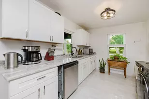 1500 Crandall Rd, Tiverton, RI 02878 - Photo 2