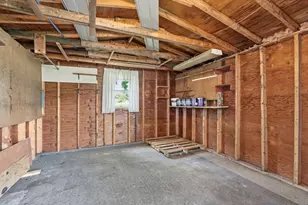 281 Chauncey Walker St, Belchertown, MA 01007 - Photo 24