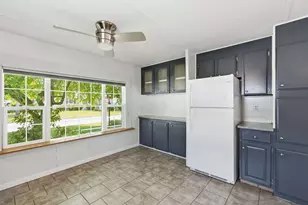 281 Chauncey Walker St, Belchertown, MA 01007 - Photo 10