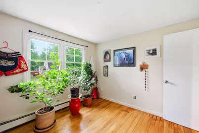 23 Phelps St, Easthampton, MA 01027 - Photo 24
