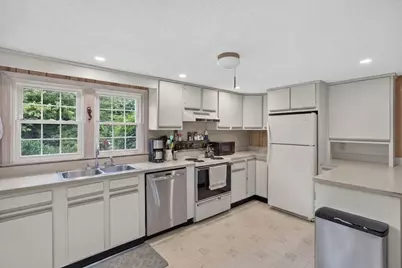 1021 Route 6A, Dennis, MA 02638 - Photo 8