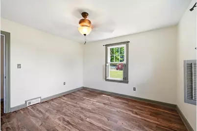 115 Poplar Street, Agawam, MA 01030 - Photo 14
