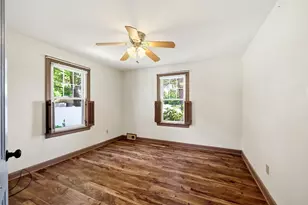 115 Poplar St, Agawam, MA 01030 - Photo 14