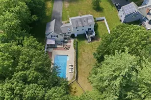16 Fairview Farm Rd, Haverhill, MA 01832 - Photo 2