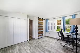 37 Valentine St, Agawam, MA 01001 - Photo 20