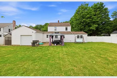 37 Valentine St, Agawam, MA 01001 - Photo 34