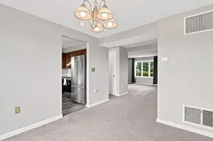 2604 Lewis O Gray Dr, Saugus, MA 01906 - Photo 6