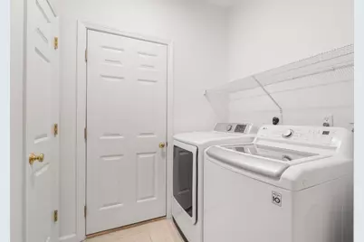 39 Village Cir #39, Milford, MA 01757 - Photo 20