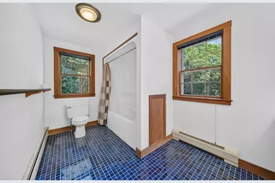 21 Mattarest Ln, Dartmouth, MA 02748 - Photo 12
