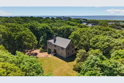 21 Mattarest Ln, Dartmouth, MA 02748 - Photo 4
