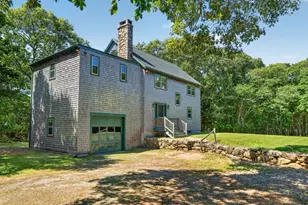21 Mattarest Ln, Dartmouth, MA 02748 - Photo 2