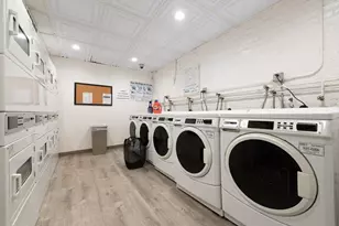 466 Commonwealth Ave, Boston, MA 02215 - Photo 16