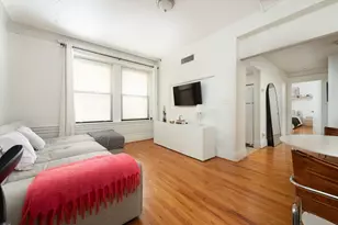 466 Commonwealth Ave, Boston, MA 02215 - Photo 8