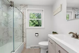8 Governor Fuller Rd, Billerica, MA 01821 - Photo 18