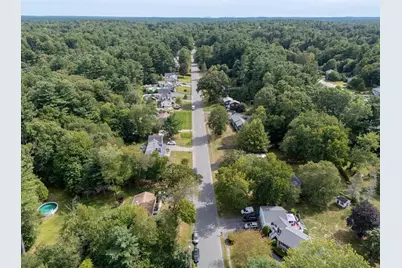 8 Governor Fuller Rd, Billerica, MA 01821 - Photo 4